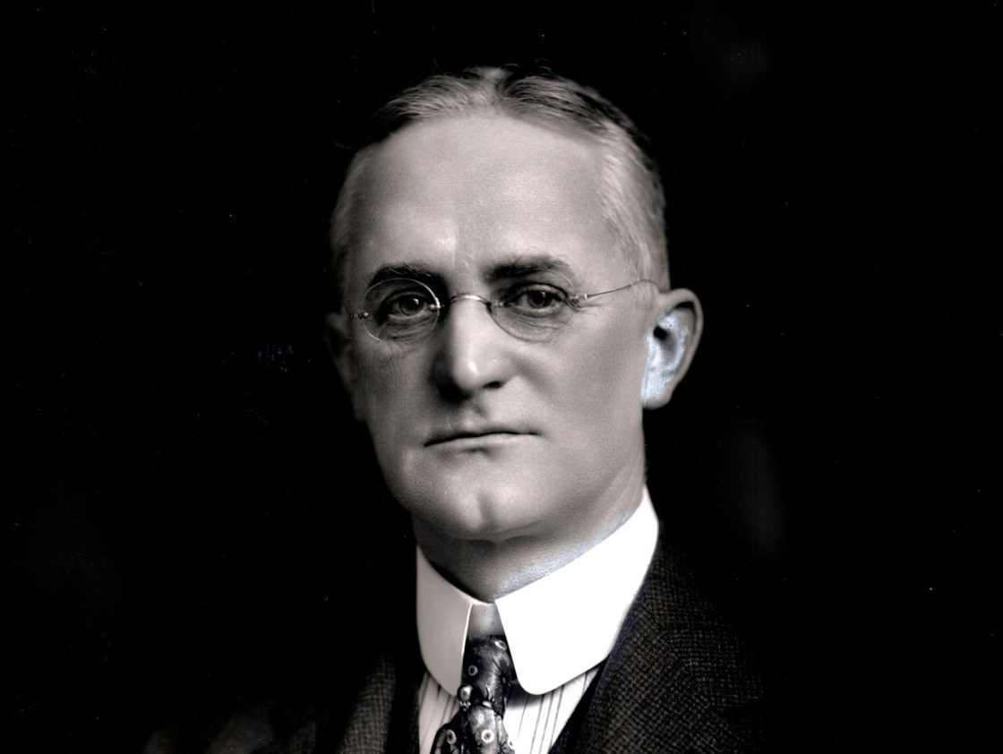 George Eastman e la Rivoluzione della Fotografia: Kodak e la Semplicità al Primo Posto