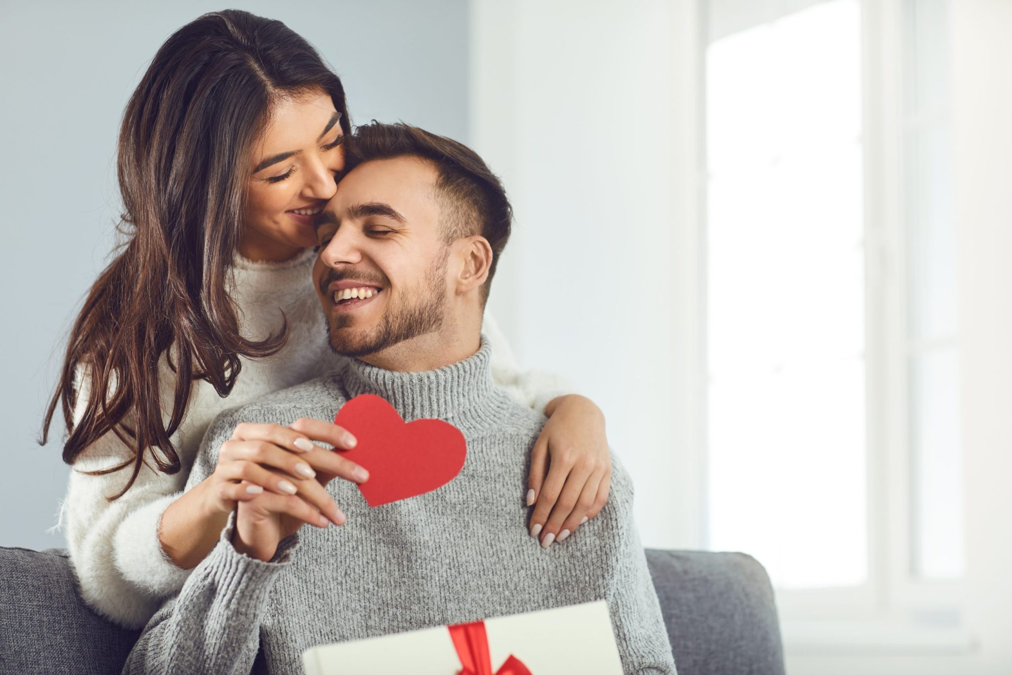 Le migliori pose di coppia per San Valentino