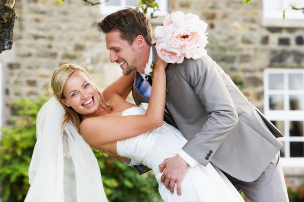 Matrimoni di Primavera: Un’Esplosione di Colori e Nuove Promesse da Immortalare